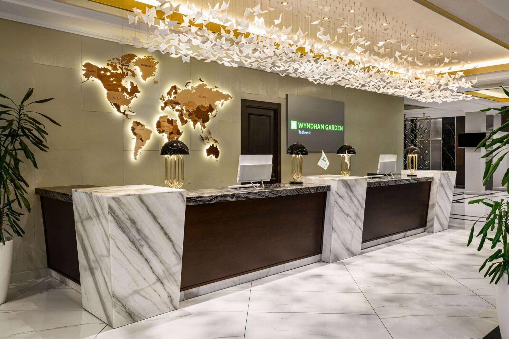 Wyndham Garden Tashkent Hotel Екстериор снимка